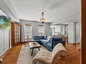 2512 Calumet Street, Houston TX 77004