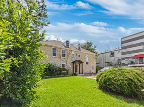 2512 Calumet Street, Houston TX 77004