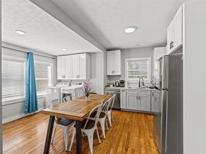 2512 Calumet Street, Houston TX 77004