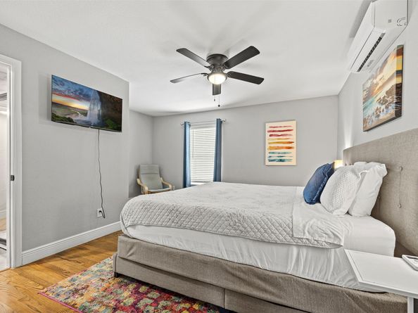 2512 Calumet Street, Houston TX 77004