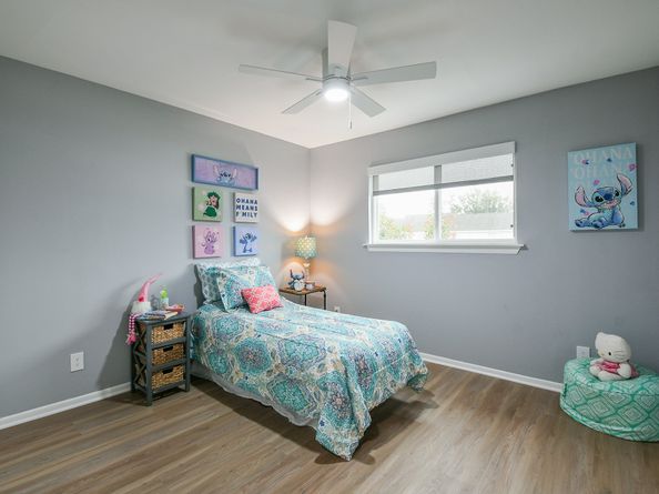 7931 Ellinger Lane, Houston TX 77040