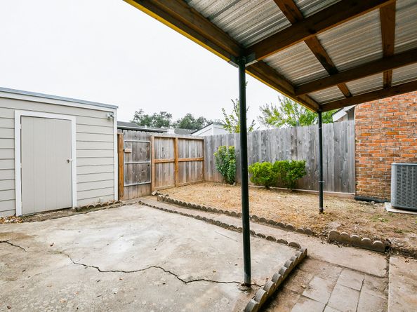 7931 Ellinger Lane, Houston TX 77040