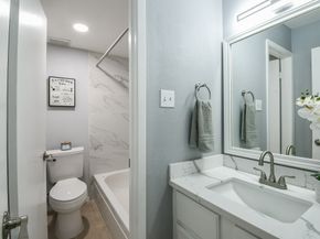 7931 Ellinger Lane, Houston TX 77040