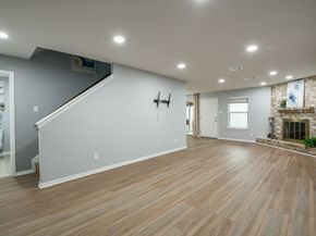 7931 Ellinger Lane, Houston TX 77040