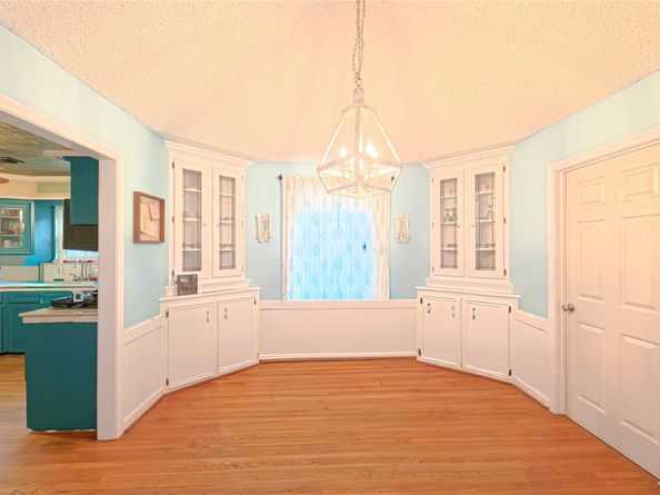 1015 Woodhorn Drive, Houston TX 77062