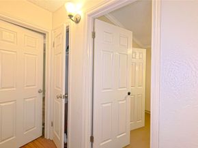 1015 Woodhorn Drive, Houston TX 77062