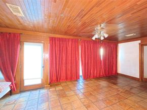 1015 Woodhorn Drive, Houston TX 77062