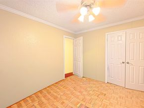 1015 Woodhorn Drive, Houston TX 77062