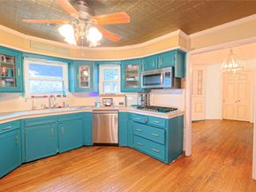 1015 Woodhorn Drive, Houston TX 77062