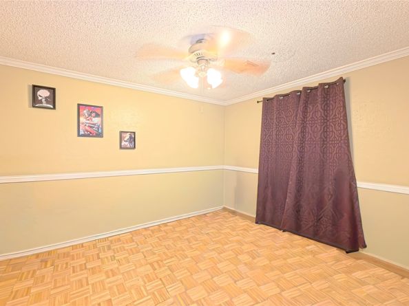 1015 Woodhorn Drive, Houston TX 77062