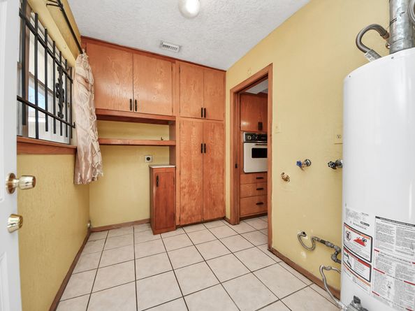 8130 Juliabora Street, Houston TX 77017