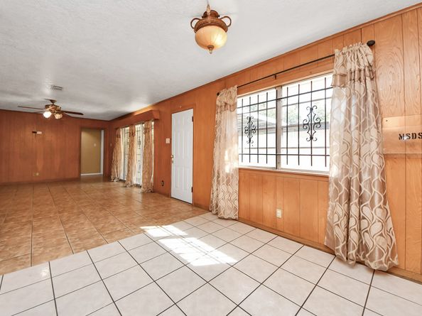 8130 Juliabora Street, Houston TX 77017