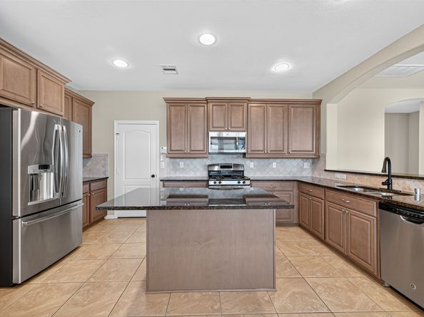 19323 S Cottonwood Green Lane, Cypress TX 77433