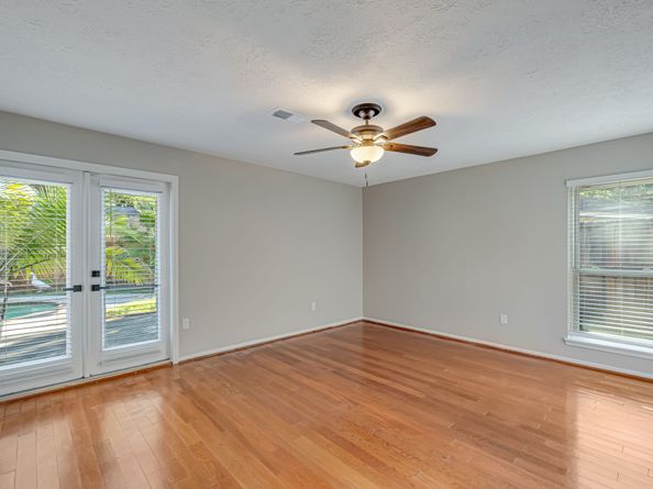 3806 Millbridge Drive, Houston TX 77059