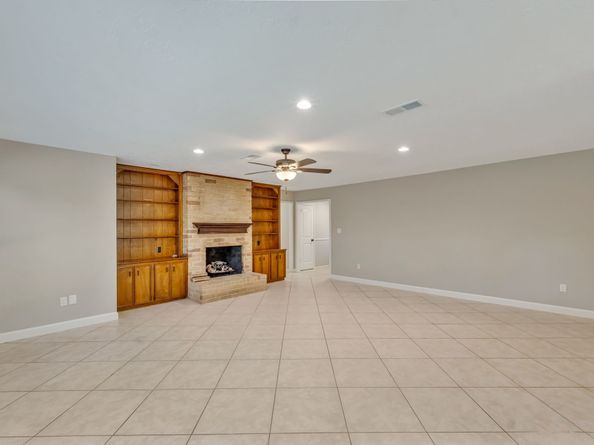 3806 Millbridge Drive, Houston TX 77059