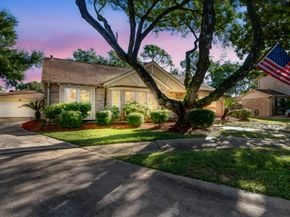 3806 Millbridge Drive, Houston TX 77059