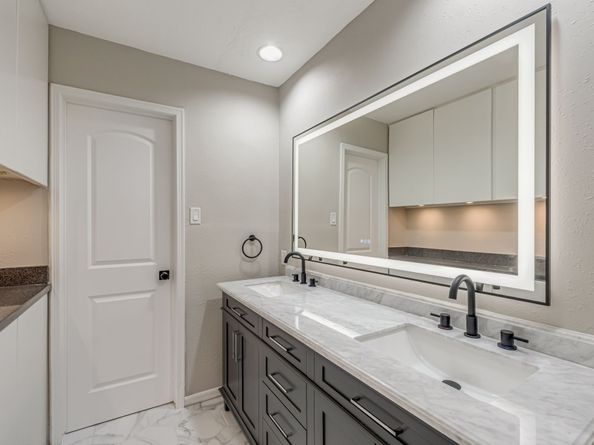 3806 Millbridge Drive, Houston TX 77059