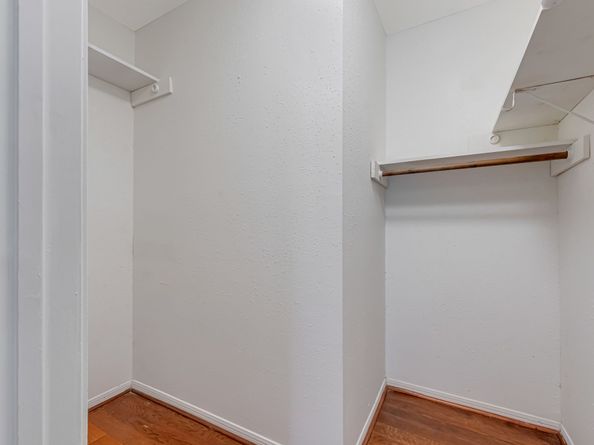 3806 Millbridge Drive, Houston TX 77059