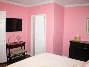 7833 Narcissus Street, Houston TX 77012