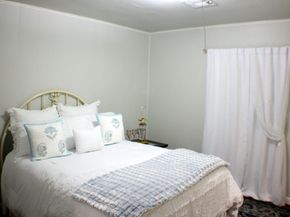 7833 Narcissus Street, Houston TX 77012