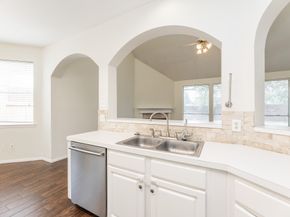 910 Presley Way, Sugar Land TX 77479