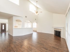 910 Presley Way, Sugar Land TX 77479