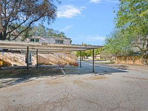 5204 Arboles Drive L, Houston TX 77035