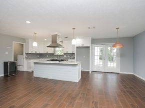 11014 Wickersham Lane, Houston TX 77042