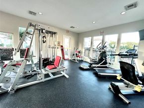 6115 Windwater Pointe, Houston TX 77036