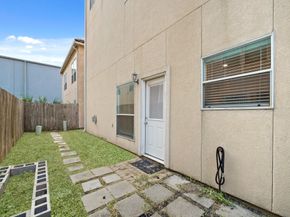 6115 Windwater Pointe, Houston TX 77036