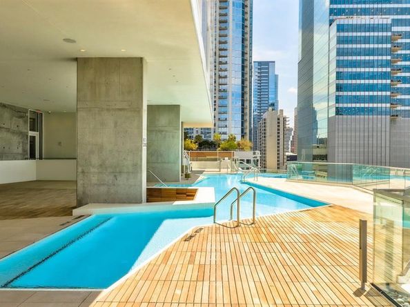 301 West Ave 4103, Austin TX 78701