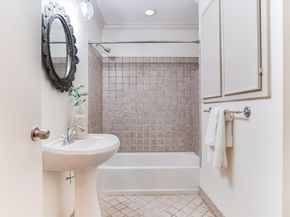 3500 Taylors DR, Austin TX 78703