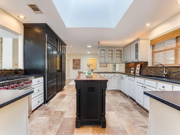 3500 Taylors DR, Austin TX 78703