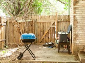 2527 Glen Springs WAY, Austin TX 78741