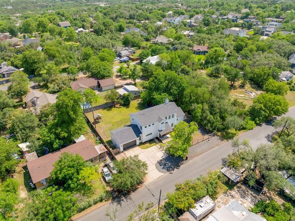 1305 Village West DR, Austin TX 78733