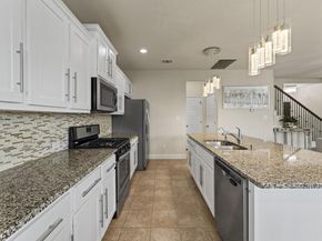 3651 Sandy Brook DR 202, Round Rock TX 78665