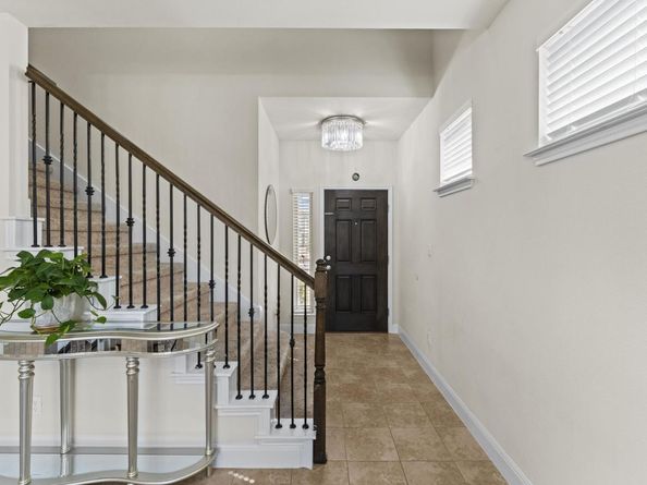 3651 Sandy Brook DR 202, Round Rock TX 78665