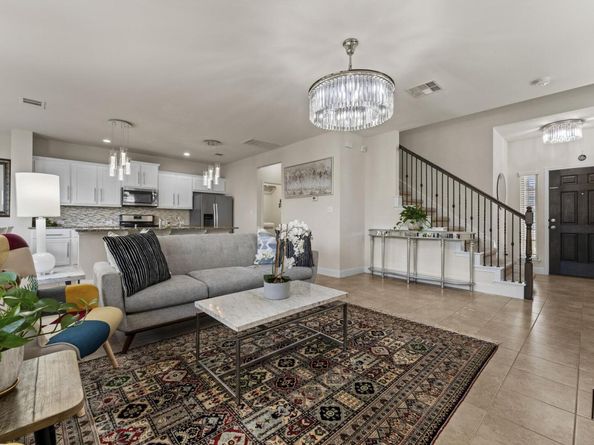 3651 Sandy Brook DR 202, Round Rock TX 78665
