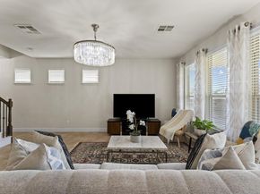 3651 Sandy Brook DR 202, Round Rock TX 78665