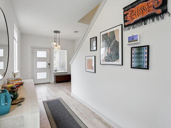 204 Cupreata LN, Leander TX 78641