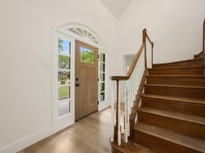 1102 Twin Creek DR, Pflugerville TX 78660