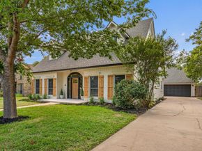 1102 Twin Creek DR, Pflugerville TX 78660