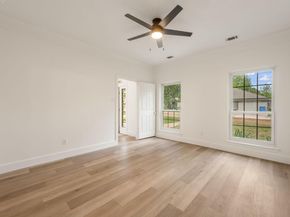 1102 Twin Creek DR, Pflugerville TX 78660