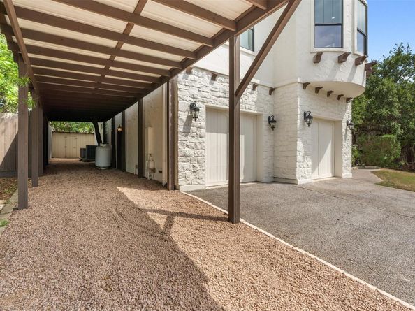 8117 Joy RD, Volente TX 78641
