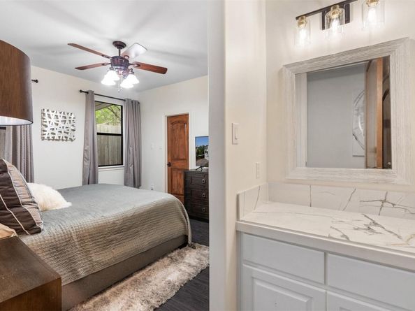 8117 Joy RD, Volente TX 78641