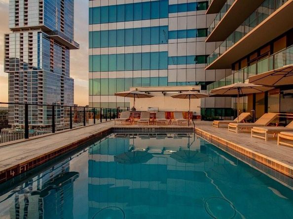 202 Nueces ST 1405, Austin TX 78701