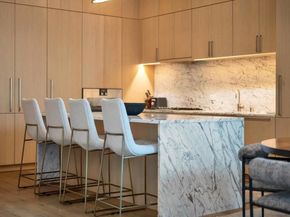 202 Nueces ST 1405, Austin TX 78701