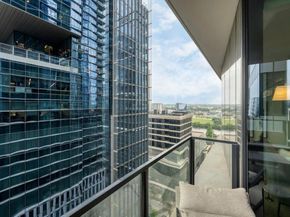 202 Nueces ST 1405, Austin TX 78701