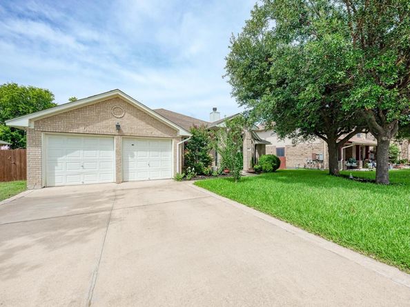 500 Olympic DR, Pflugerville TX 78660