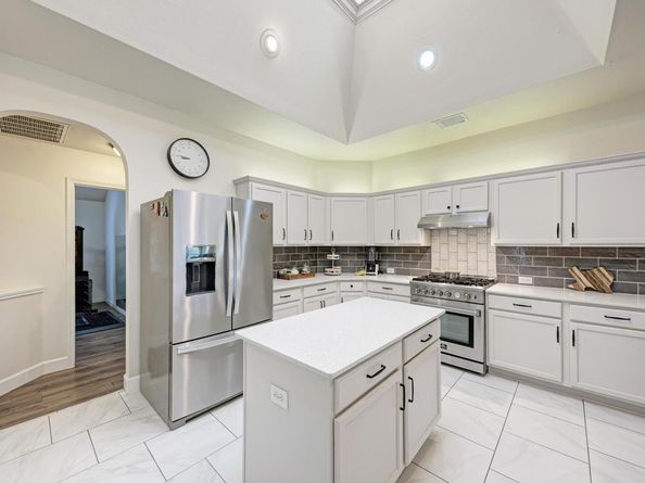 500 Olympic DR, Pflugerville TX 78660